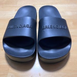 Balenciaga Chunky Rubber Slides Women 8